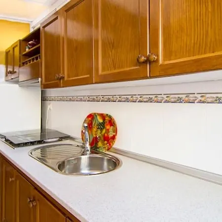 Modern In / 85 Sqm / Near The アパート